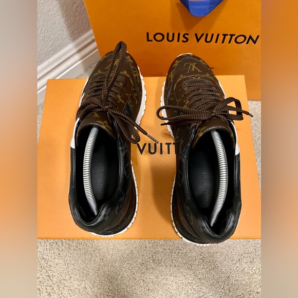 Louis Vuitton runway sneaker main image 9